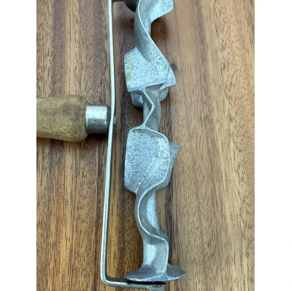 Germany Vintage 1937 Cast Aluminum Wooden Handle ROLLING PASTRY & COOKIE CUTTER